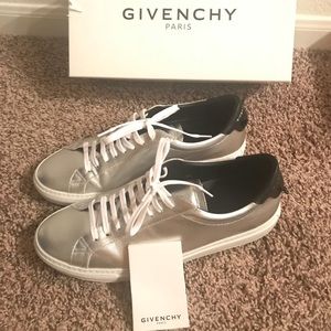 Givenchy Men Sneakers